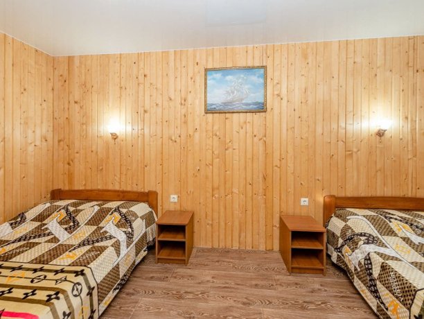 Люкс 3х-местный однокомнатный, гостевой дом «ГД "Триумф"», Кирилловка. Фото 4