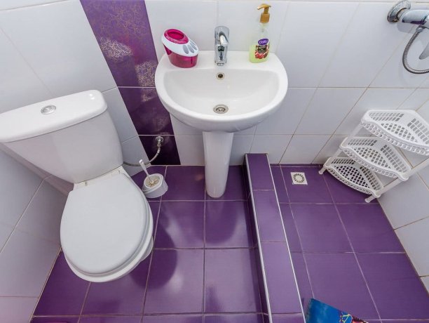 Люкс 4-х местный однокомнатный, база отдыха «Смальта», Кирилловка. Фото 5