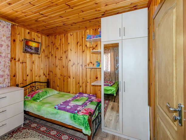 Коттедж №1 Люкс 4х местный одноэтажный трехкомнатный, база отдыха «ЛенСити», Кирилловка. Фото 4