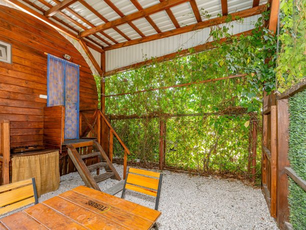 Домик №3 Стандарт 3х местный однокомнатный, база отдыха «ЛенСити», Кирилловка. Фото 2