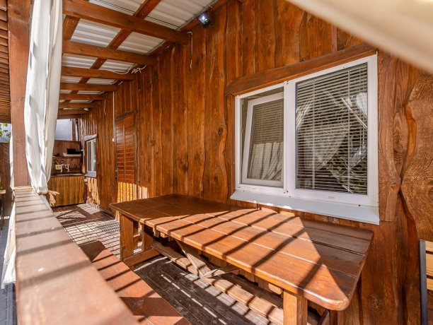 Коттедж №4 Люкс 6ти местный 2-х уровневый трехкомнатный, база отдыха «ЛенСити», Кирилловка. Фото 15