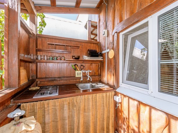 Коттедж №5 Люкс 6ти местный 2-х уровневый трехкомнатный, база отдыха «ЛенСити», Кирилловка. Фото 14