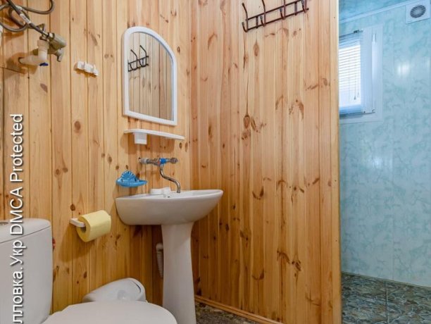 Коттедж №5 Люкс 6ти местный 2-х уровневый трехкомнатный, база отдыха «ЛенСити», Кирилловка. Фото 11