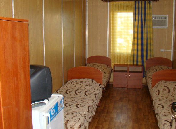 Эконом №2 однокомнатный, база отдыха «Елена», Кирилловка. Фото 1