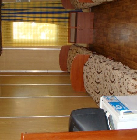 Эконом №4 однокомнатный, база отдыха «Елена», Кирилловка. Фото 1