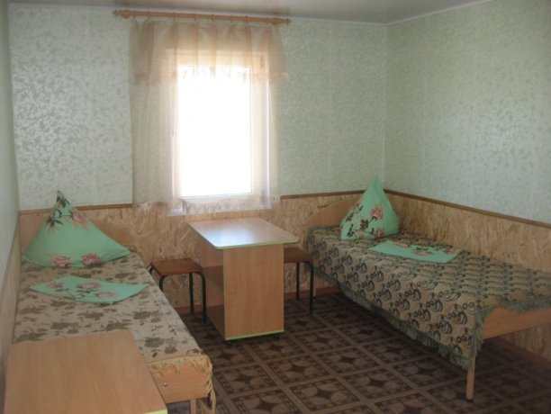 Эконом №1 однокомнатный, база отдыха «Таврия», Кирилловка. Фото 1