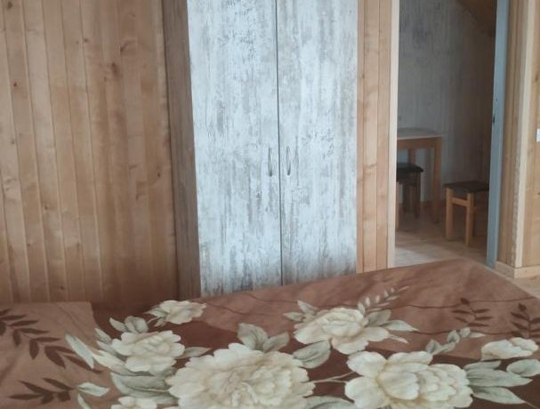 Люкс №27 (3к) двухкомнатный, база отдыха «Арис», Кирилловка. Фото 12