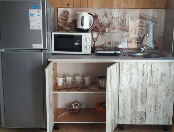 Люкс №27 (3к) двухкомнатный, база отдыха «Арис», Кирилловка. Фото 18