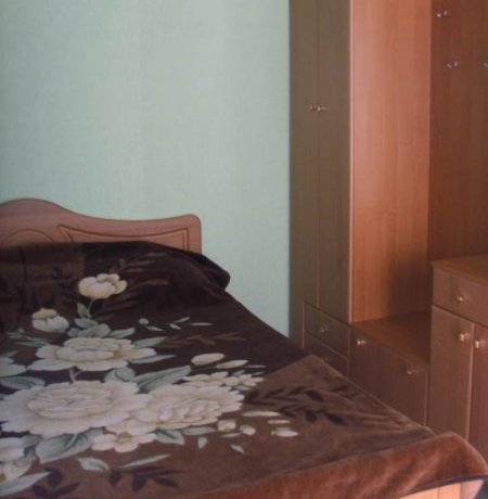 Люкс №8 (2к) однокомнатный, база отдыха «Арис», Кирилловка. Фото 1